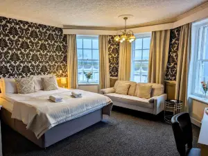 Graham Arms Inn