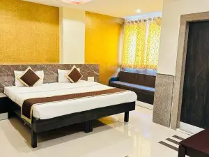 Nakshatra Hotel
