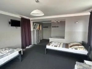 Zajazd Restauracja Derby