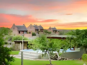 Teri-Lemveli Lodge