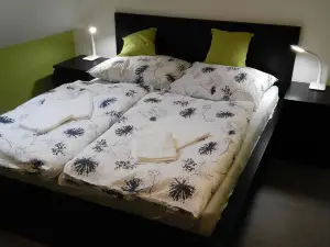 Bed & Parking Eurobit