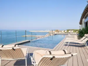 Palace Lido Hotel & Suites