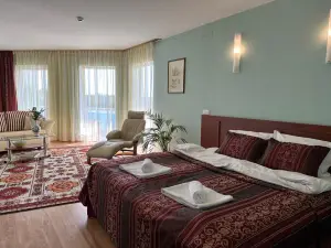 Senjorų Eldoradas Apartments