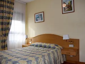 Hotel Ria de Vigo "Tierra de Campos"