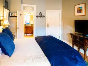 Letson Loft Hotel