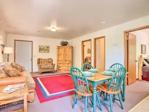 Cozy, Secluded Davis Cabin on 60 Wooded Acres