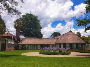 Clivia Lodge