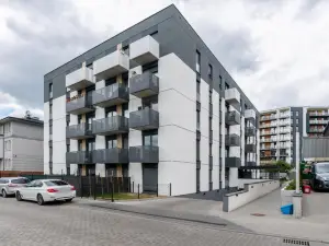 Apartments with Garden Dmowskiego 81 by Noclegi Renters