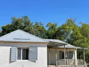 Stunning Lakeside Villa