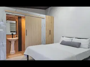 Mohans Apartments