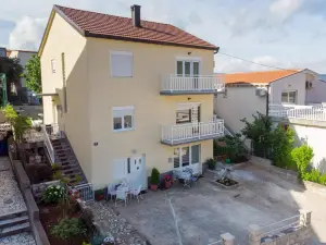Apartmani Frane