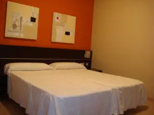 Hotel León Tierra de Vinos
