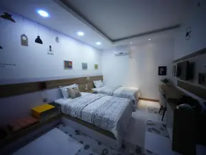 Lawaka Hotel
