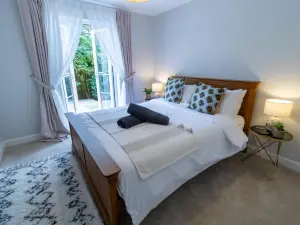 Luxury Apartments - Mbs Lettings