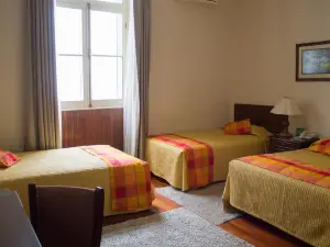 Hotel Victoria Plaza