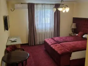 Matrix Hotel