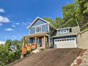 Escape with Hot Tub, Mtn Views 5 Mi to Urban Trail