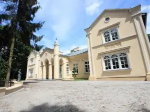 Hotel Dwór Sójki