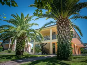 Loriana Park Hotel Sul Lago