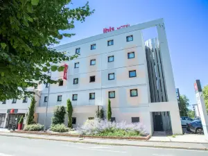 Ibis Bourges