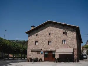 Hotel Rural LATORRIÉN de Ane