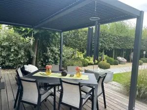 La Chambre du Puits Avec 2 Jacuzzis , Sauna et Hammam Privatif