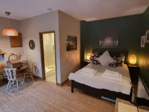 The Orchards Guest Suite