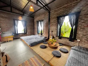 Vuon Tren May - Skyline Farm & Homestay