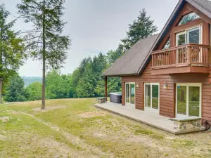 3-Acre Benezette Cabin Hot Tub, Grill and Mtn View