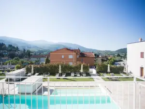 The Florence Hills Resort & Wellness