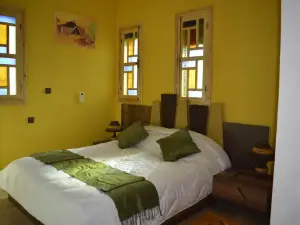 Tinwitchi Guest House
