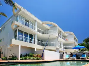La Mer Sunshine Beachfront