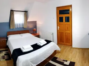 Dmc House