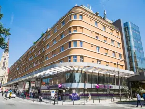 Hotel Putnik