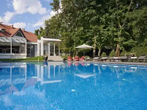 Normafa Hotel & Retreat