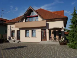 Studio Apartmani Vinica
