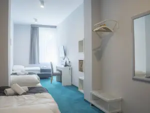 Hotel Inner City