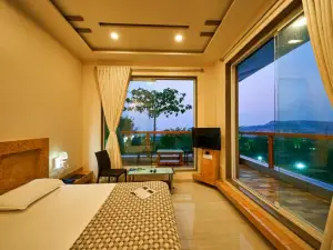 Hotel Saptarang Residency Panhala