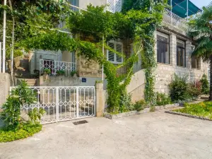 Friendly Apartments