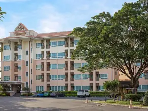 C-House & Residence Hotel Amata City