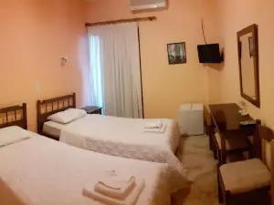 Hotel Themisto