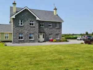Whitethorn Lodge, Bed & Breakfast, Lackafinna