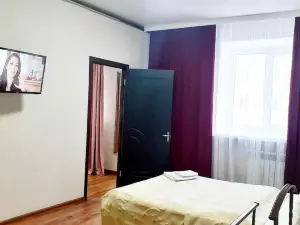 City Hotel