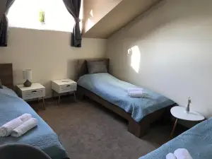 Sempre Etterem Es Panzio