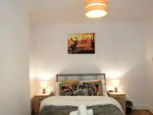 Central Stratford Cozy Double Room