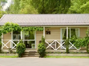 Willow Tree Cottage