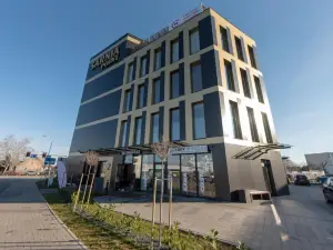 Sarnia Point Apartamenty Prestige