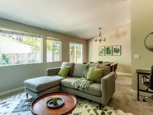 Charming 3Br House in Tualatin