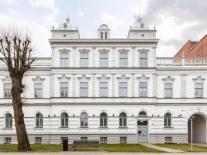 Roze Kurmajas Apartments
