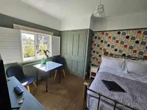 The Lodge Stanwell